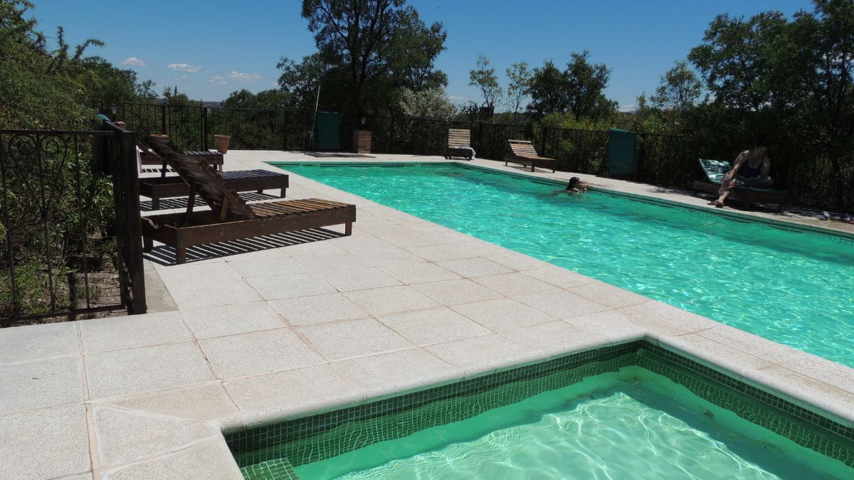 casa con piscina