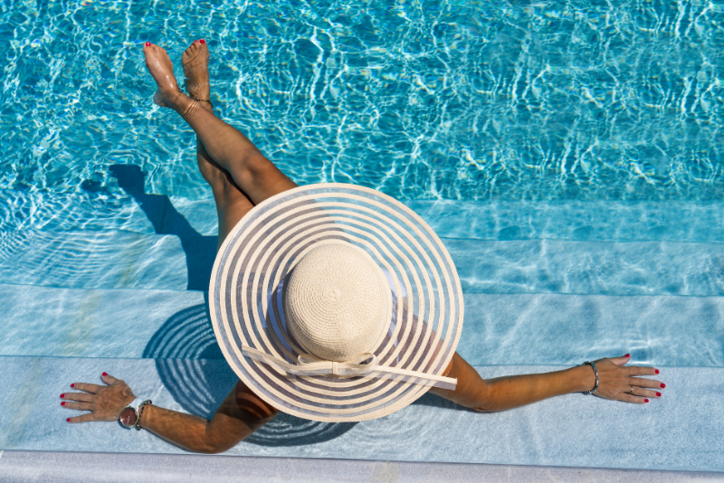 Clorador salino para piscina: ventajas y guía completa