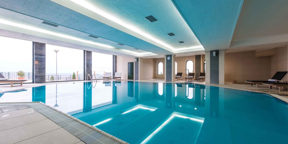 Cloración salina piscinas funcionamiento y ventajas